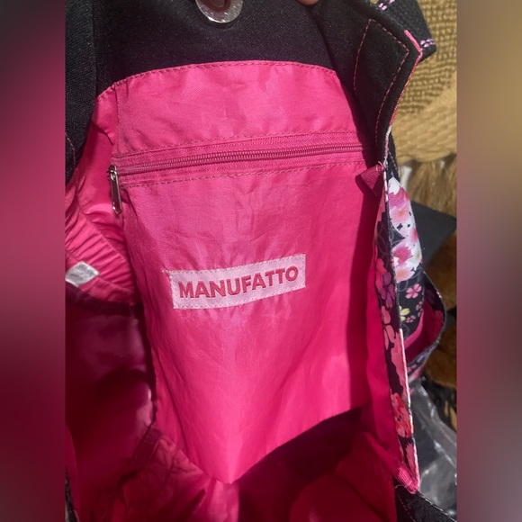 Hello Kitty Manufatto Tote Bag - Picture 8 of 9